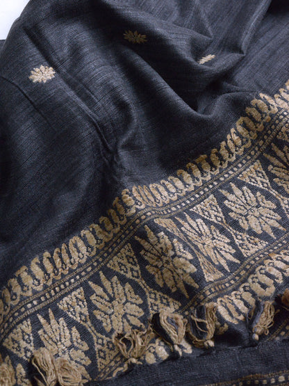 Orang- Patterned Eri Silk Stole Charcoal