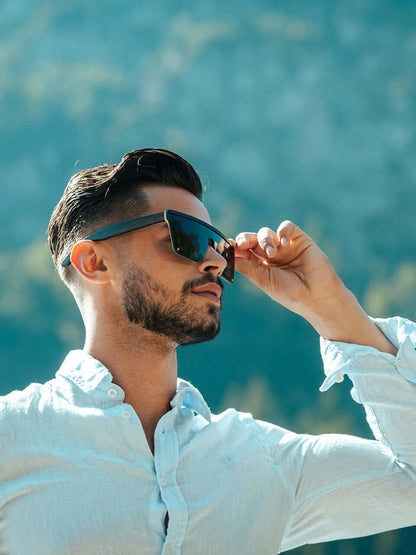 boy wearing a sunglasses