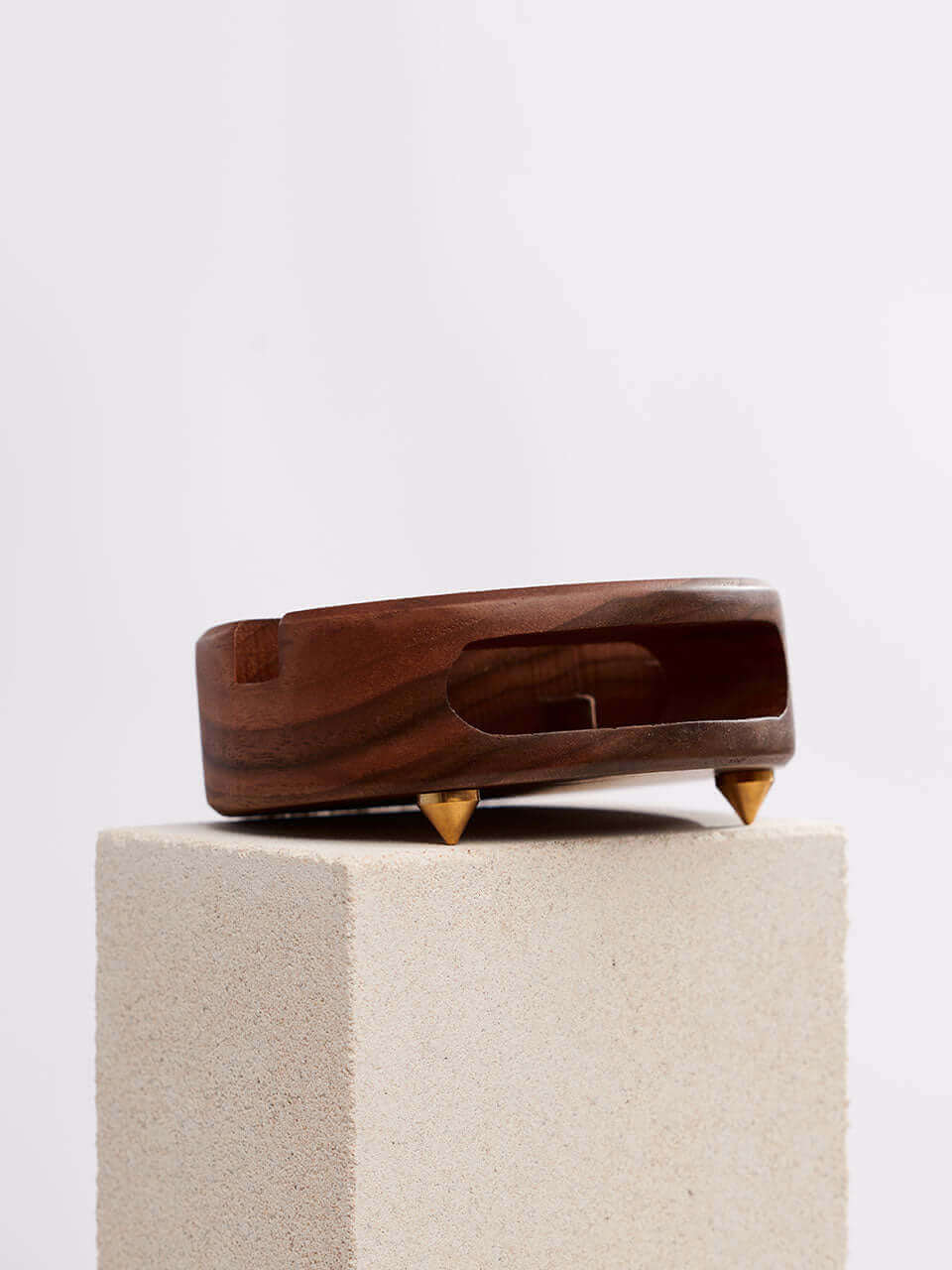 Walnut Squirrel – Wooden Phone Stand and Amplifier