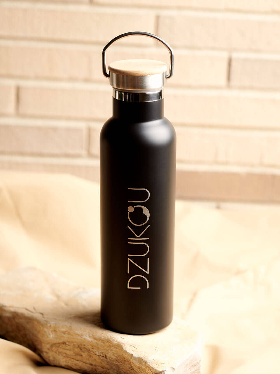 Black Thermos Bottle 